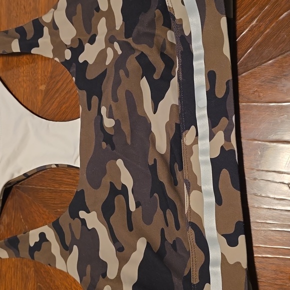 ZYIA Other - ZYIA ACTIVE Army Print Sports Bra Medium